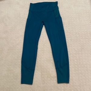 Target All in Motion women teal leggings/pockets